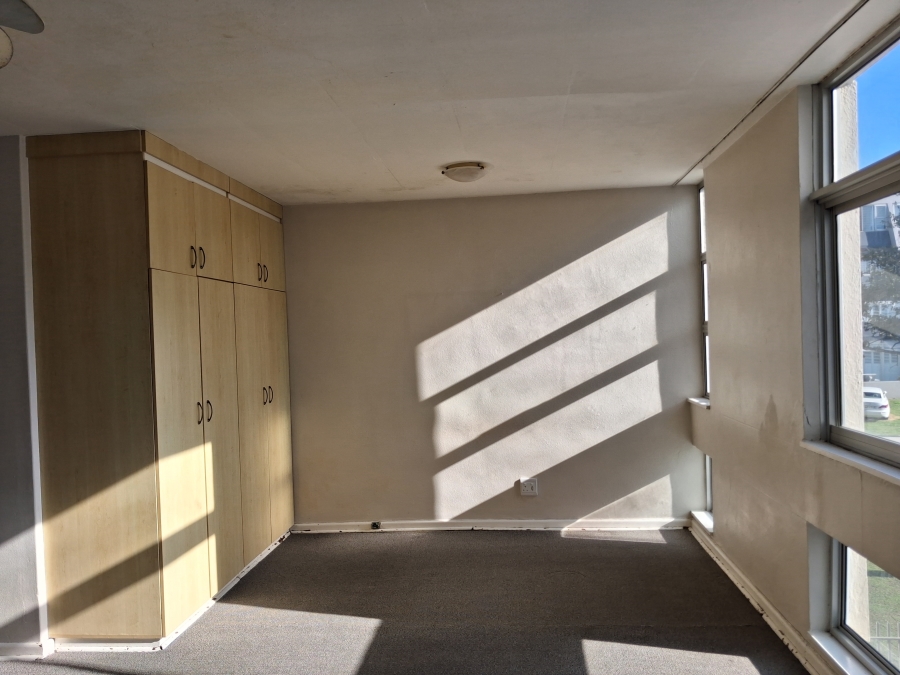 1 Bedroom Property for Sale in Humewood Eastern Cape